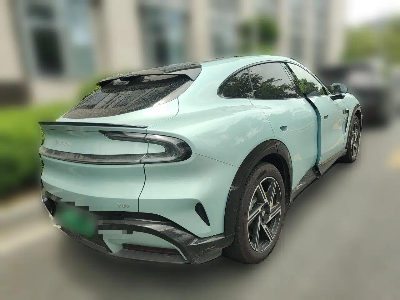Xiaomi Auto YU7 2025 Ultra-Long Range Rear-Wheel Drive Version — миниатюра 6