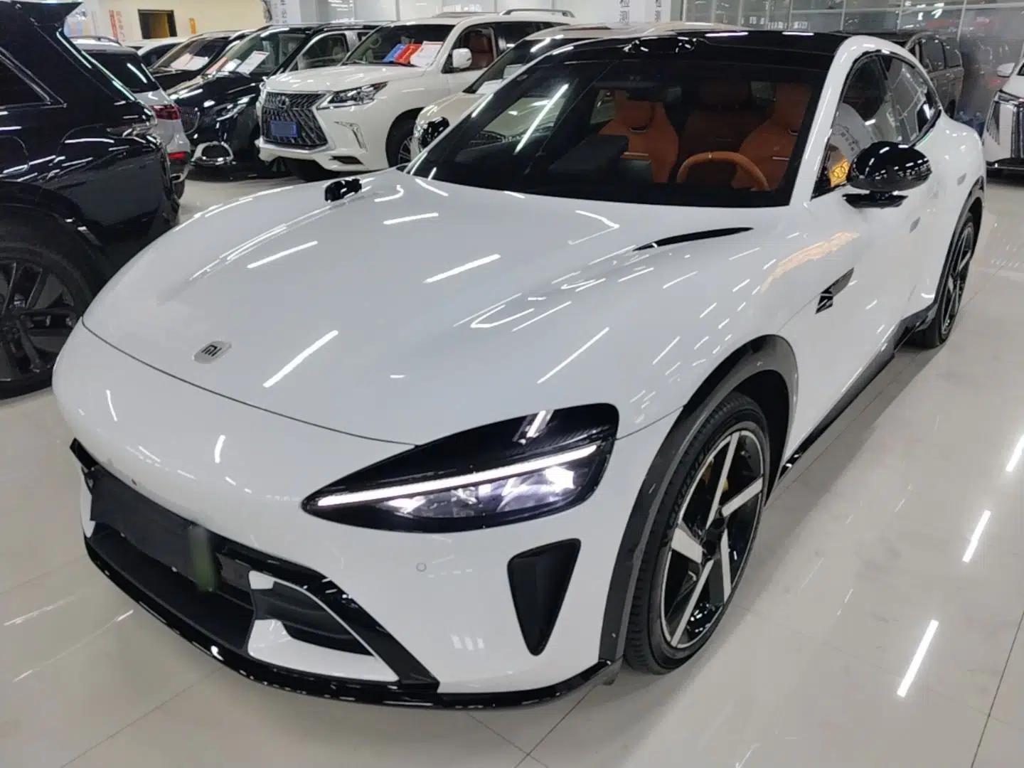 Xiaomi Auto YU7 2025 Ultra-Long Range High-Performance All-Wheel-Drive Max Edition — миниатюра 1