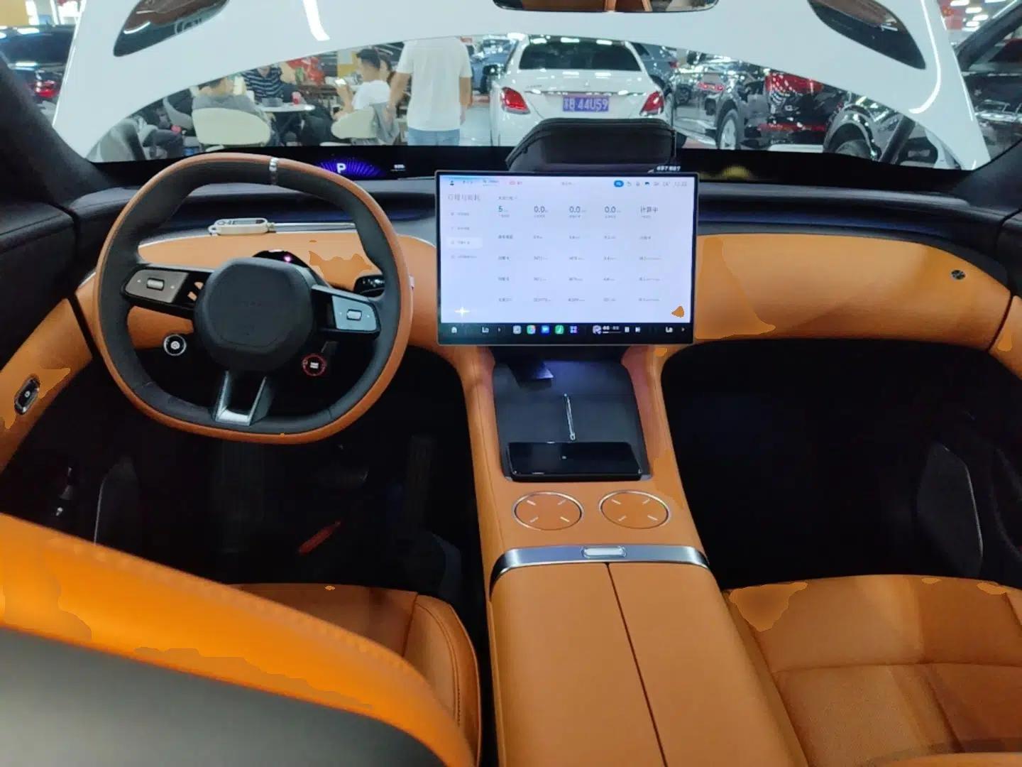 Xiaomi Auto YU7 2025 Ultra-Long Range High-Performance All-Wheel-Drive Max Edition — миниатюра 12