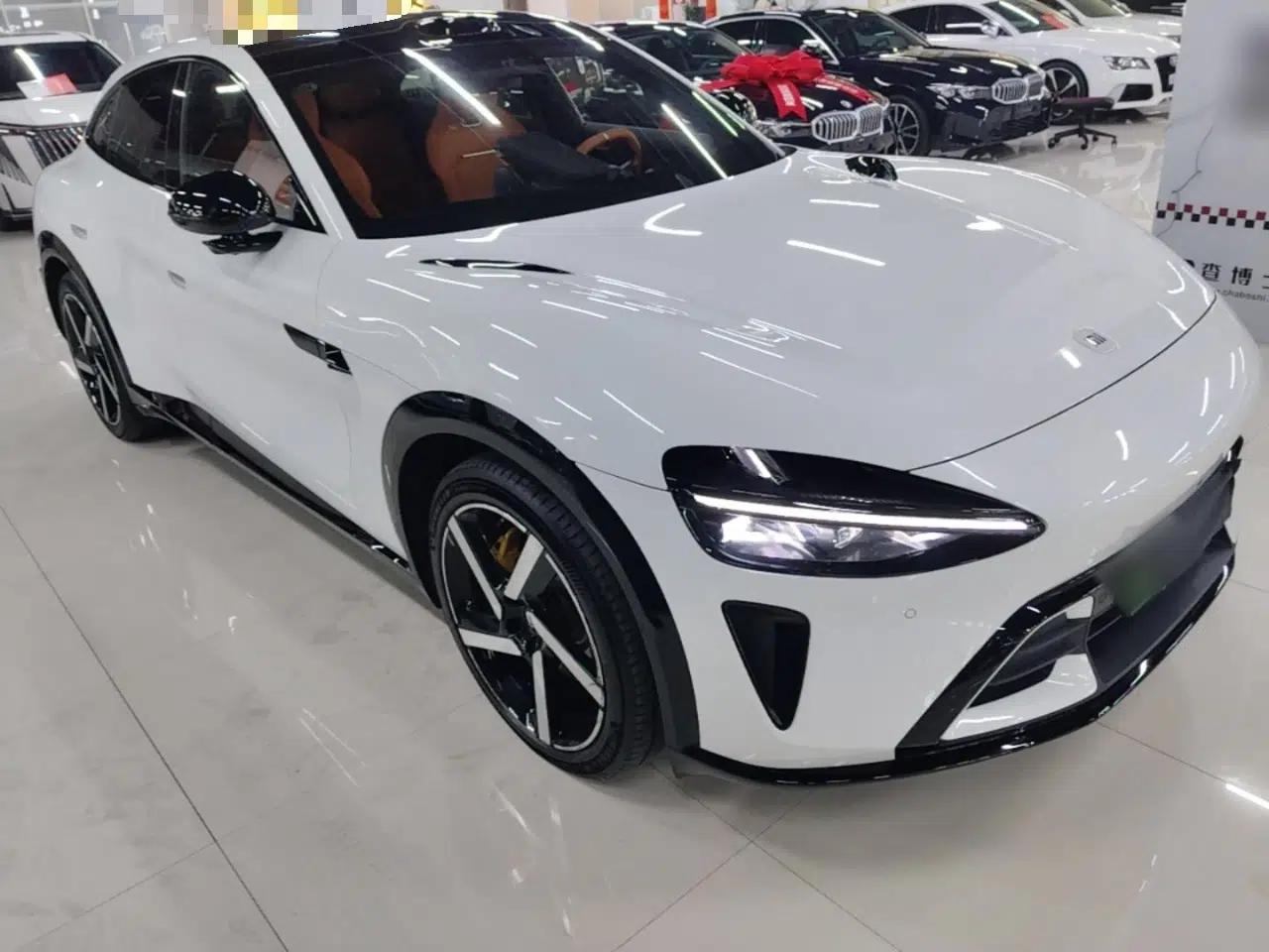 Xiaomi Auto YU7 2025 Ultra-Long Range High-Performance All-Wheel-Drive Max Edition — миниатюра 3