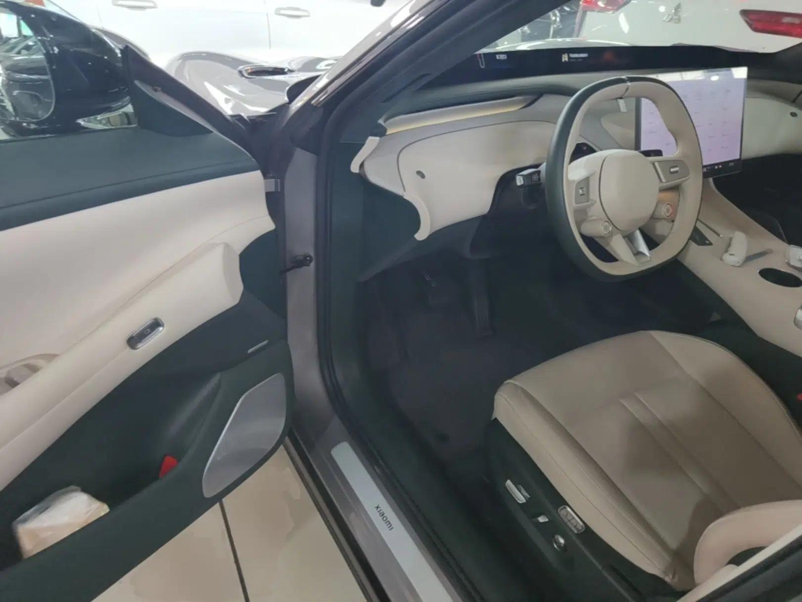 Xiaomi Auto YU7 2025 Ultra-Long Range High-Performance All-Wheel-Drive Max Edition — миниатюра 18