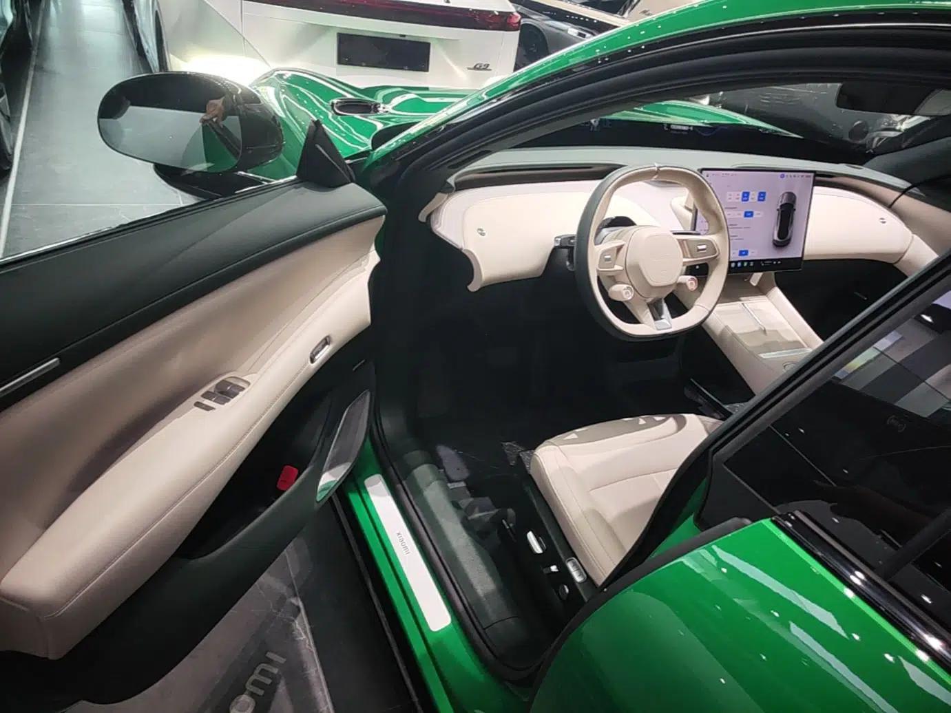 Xiaomi Auto YU7 2025 Ultra-Long Range High-Performance All-Wheel-Drive Max Edition — миниатюра 18
