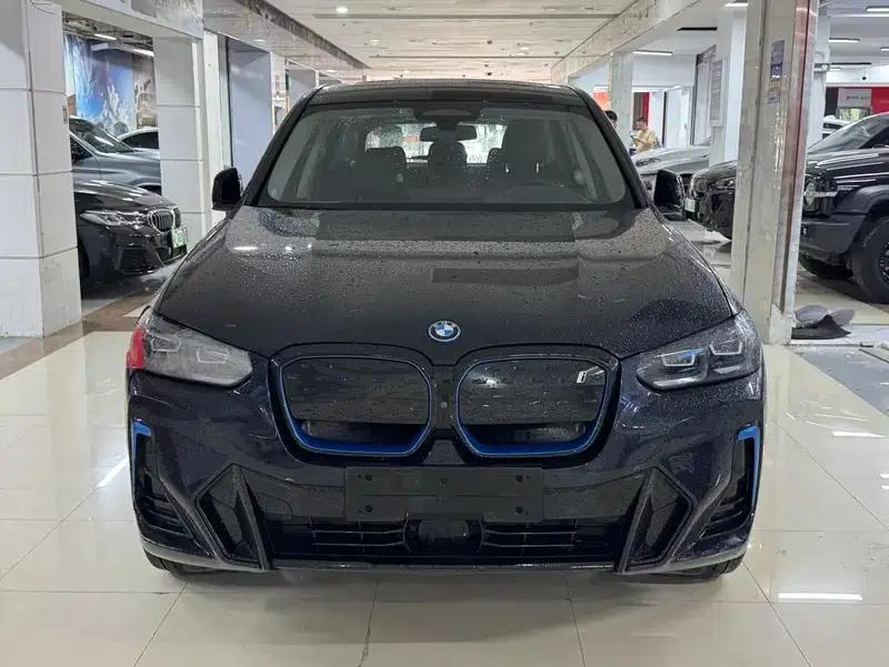 BMW iX3 2022 Leading Edition — миниатюра 2