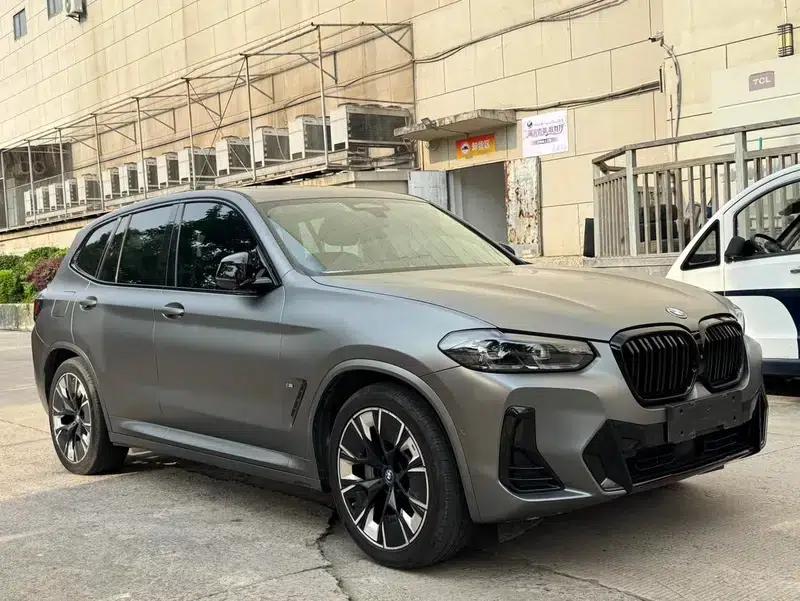 BMW iX3 2022 Leading Edition — миниатюра 3