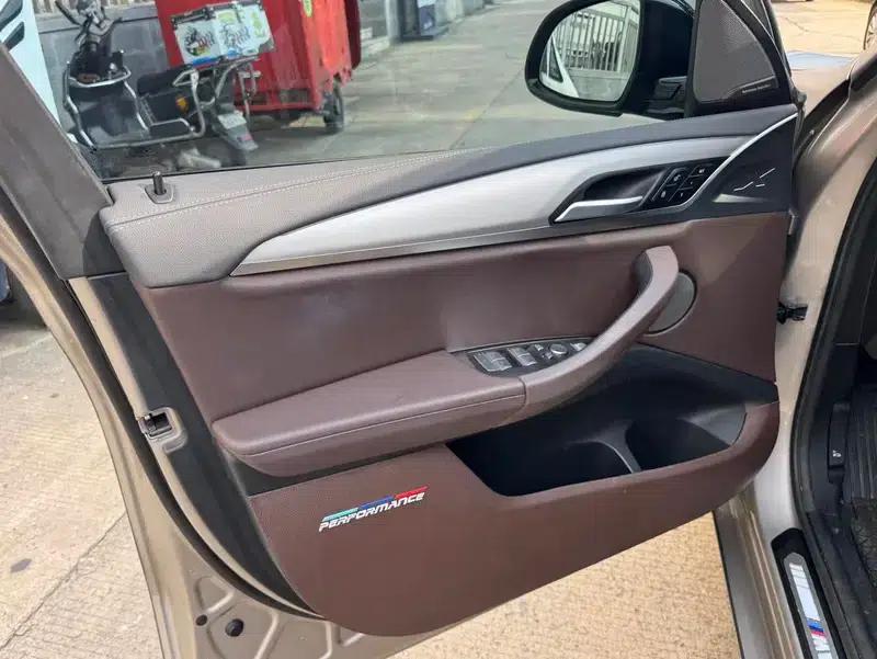 BMW iX3 2022 Leading Edition — миниатюра 9