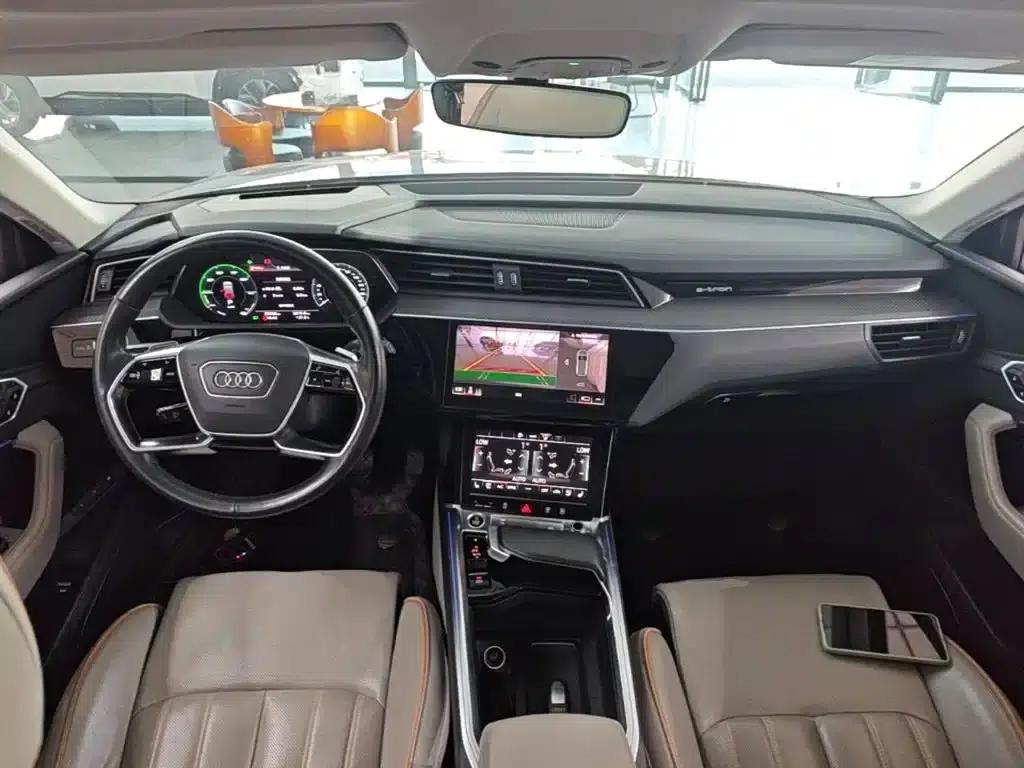 Audi e-tron 2021 50 quattro Premium Edition — миниатюра 10