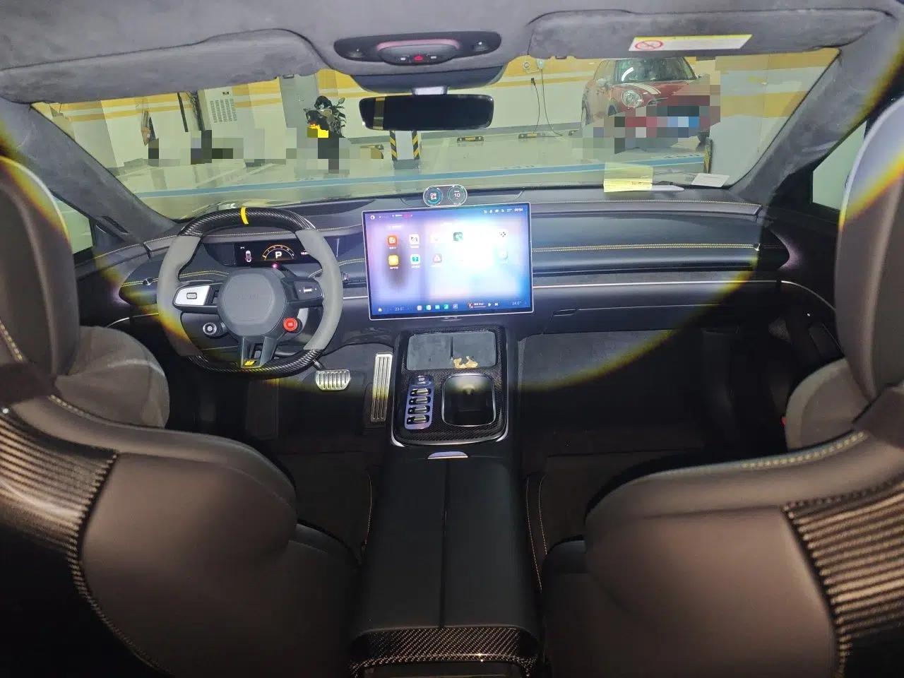 Xiaomi Auto SU7 Ultra 2025 Ultra Model — миниатюра 9