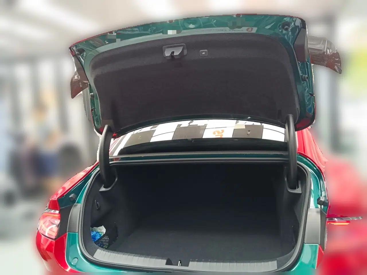 Xiaomi Auto SU7 Ultra 2025 Ultra Model — миниатюра 19