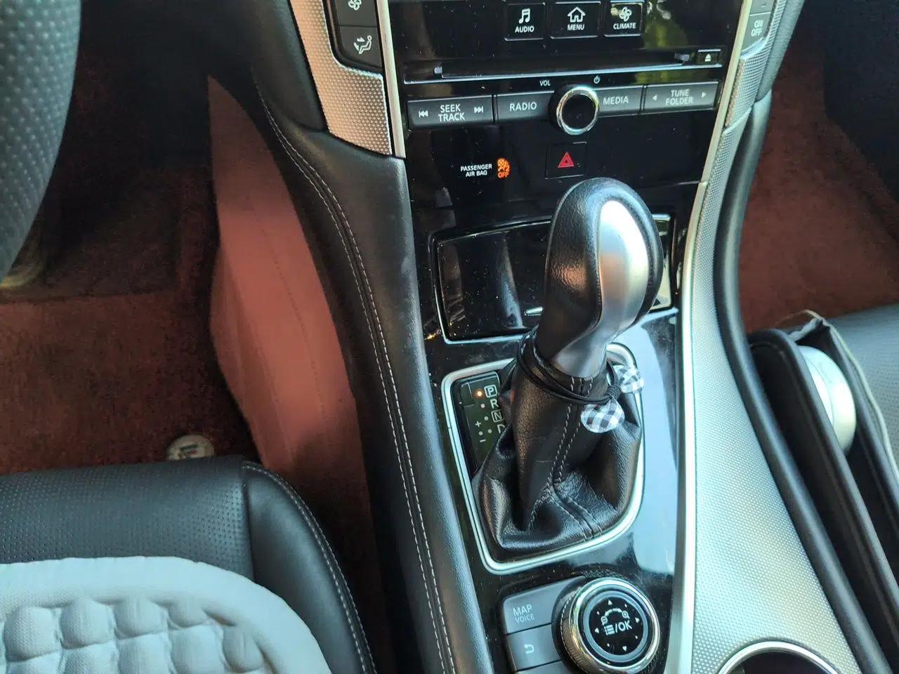 Infiniti Q50L 2016 2.0T Enjoyment Edition — миниатюра 14