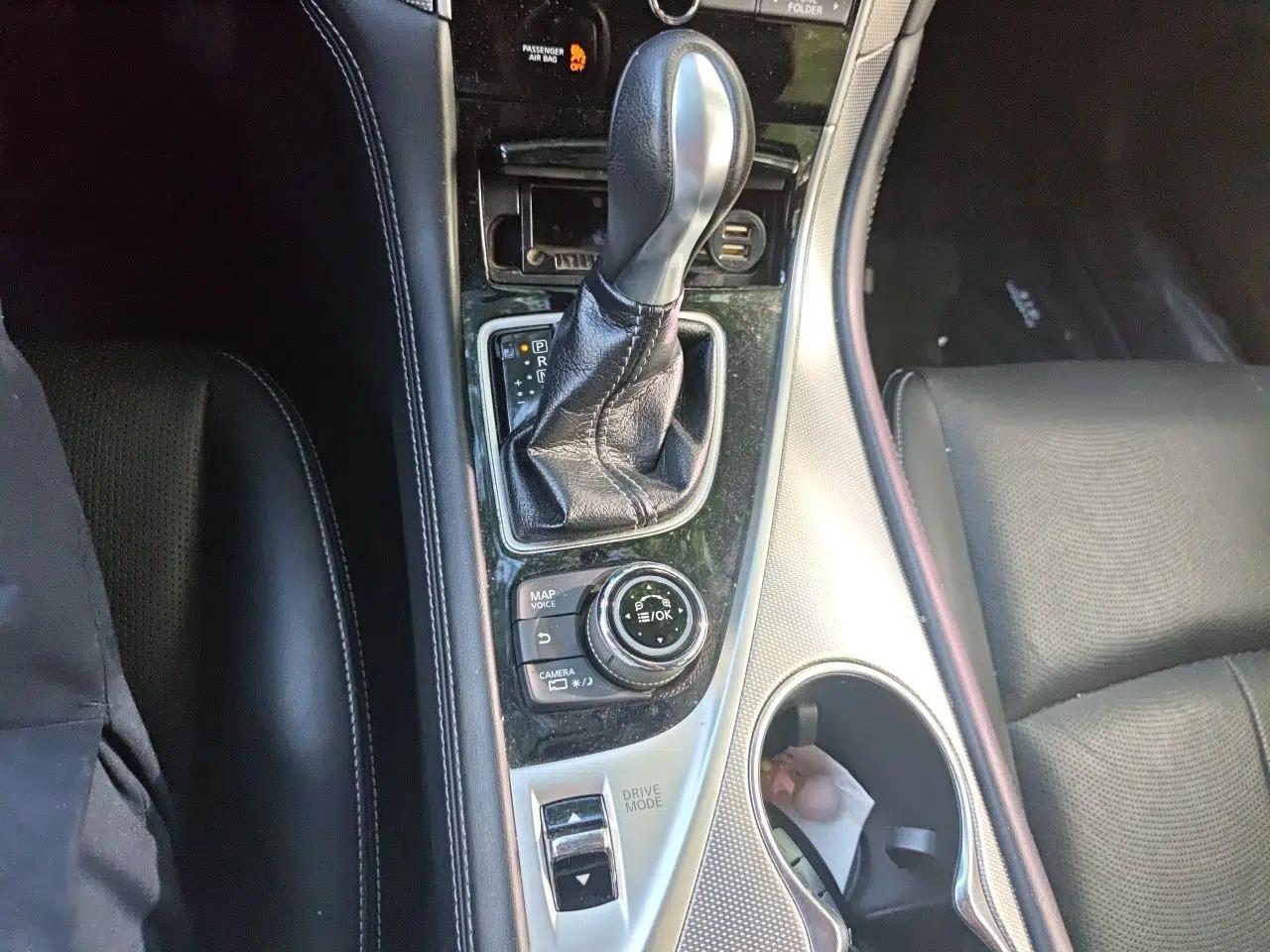 Infiniti Q50L 2015 2.0T Luxury Edition — миниатюра 14