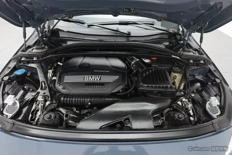 2021 BMW 2 Series (Imported) 225i Coupe M Sport Shadow Edition — миниатюра 5