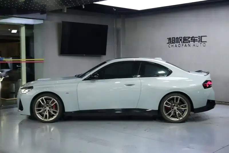 2023 BMW 2 Series (Imported) M240i Coupe — миниатюра 3