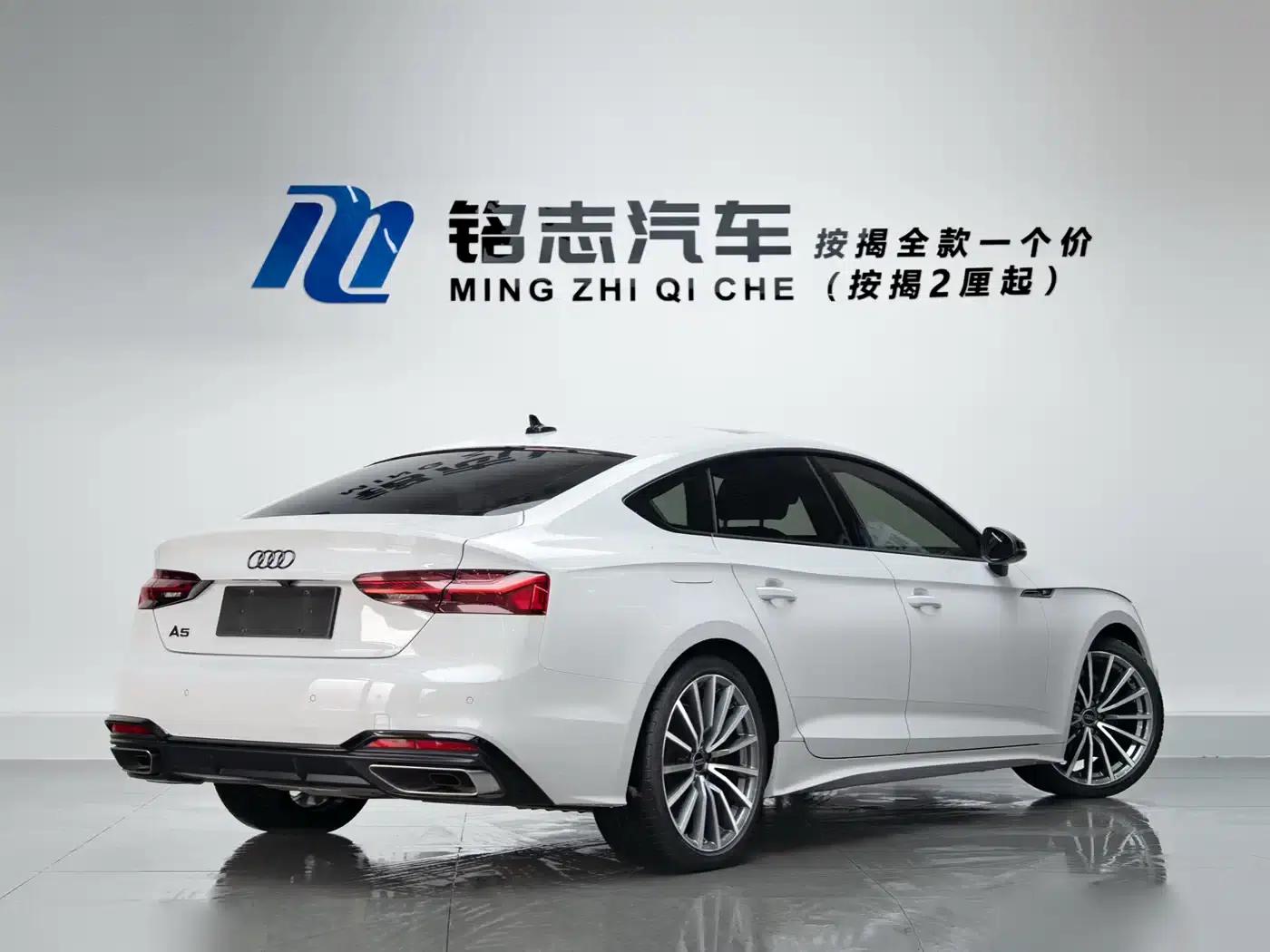 Audi A5 (Imported) 2024 Sportback 40 TFSI quattro Luxury Dynamic — миниатюра 4