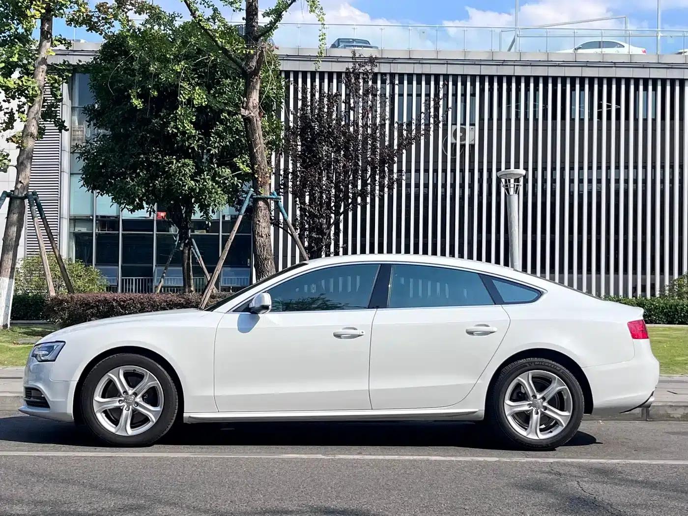 2016 Audi A5 Sportback 45 TFSI (Imported) — миниатюра 21
