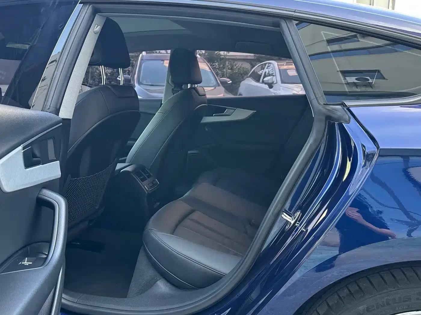 2019 Audi A5 Sportback 40 TFSI Fashion Edition (Imported) — миниатюра 4