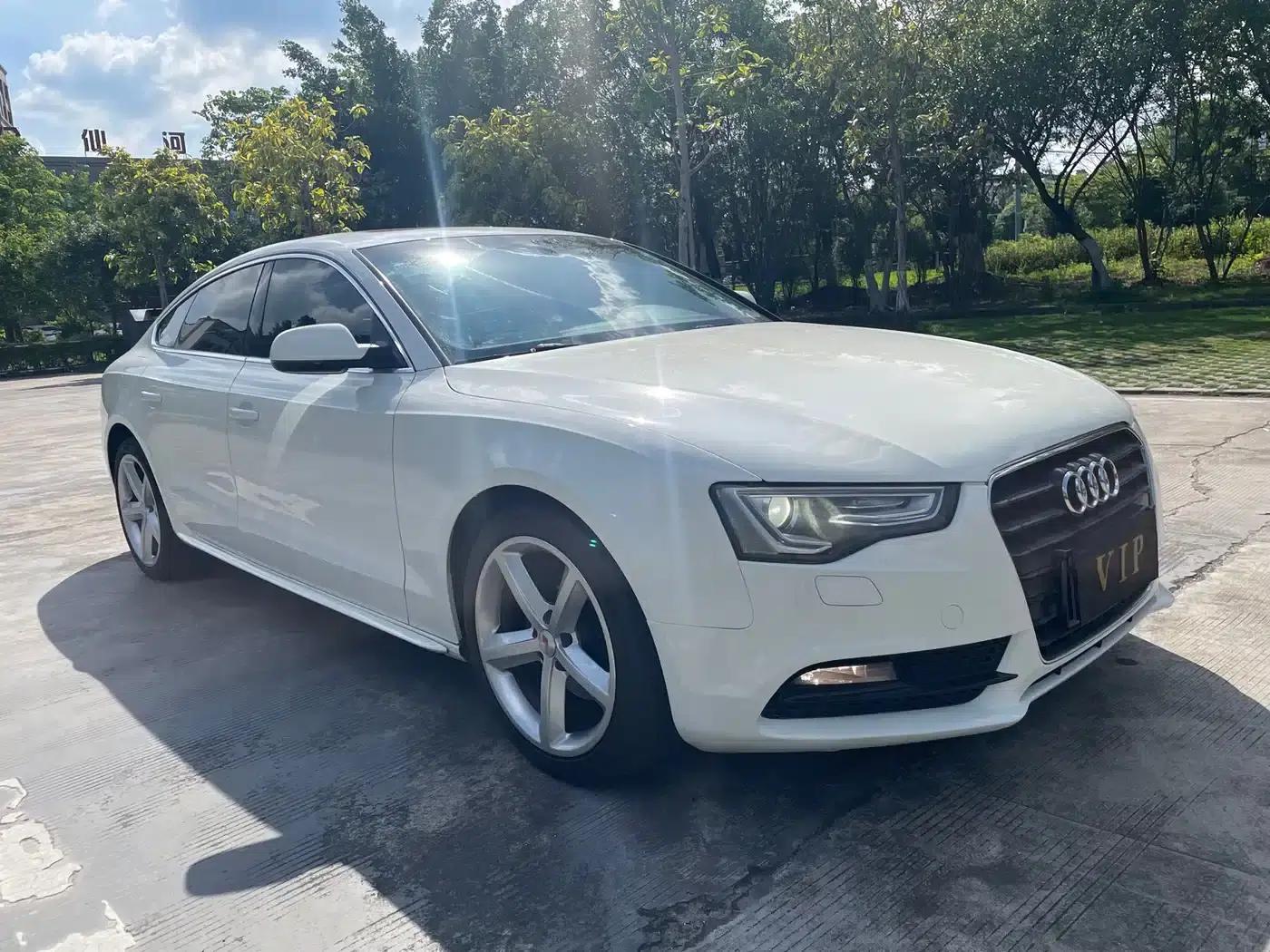 2012 Audi A5 Imported Model 2.0TFSI Sportback — миниатюра 3