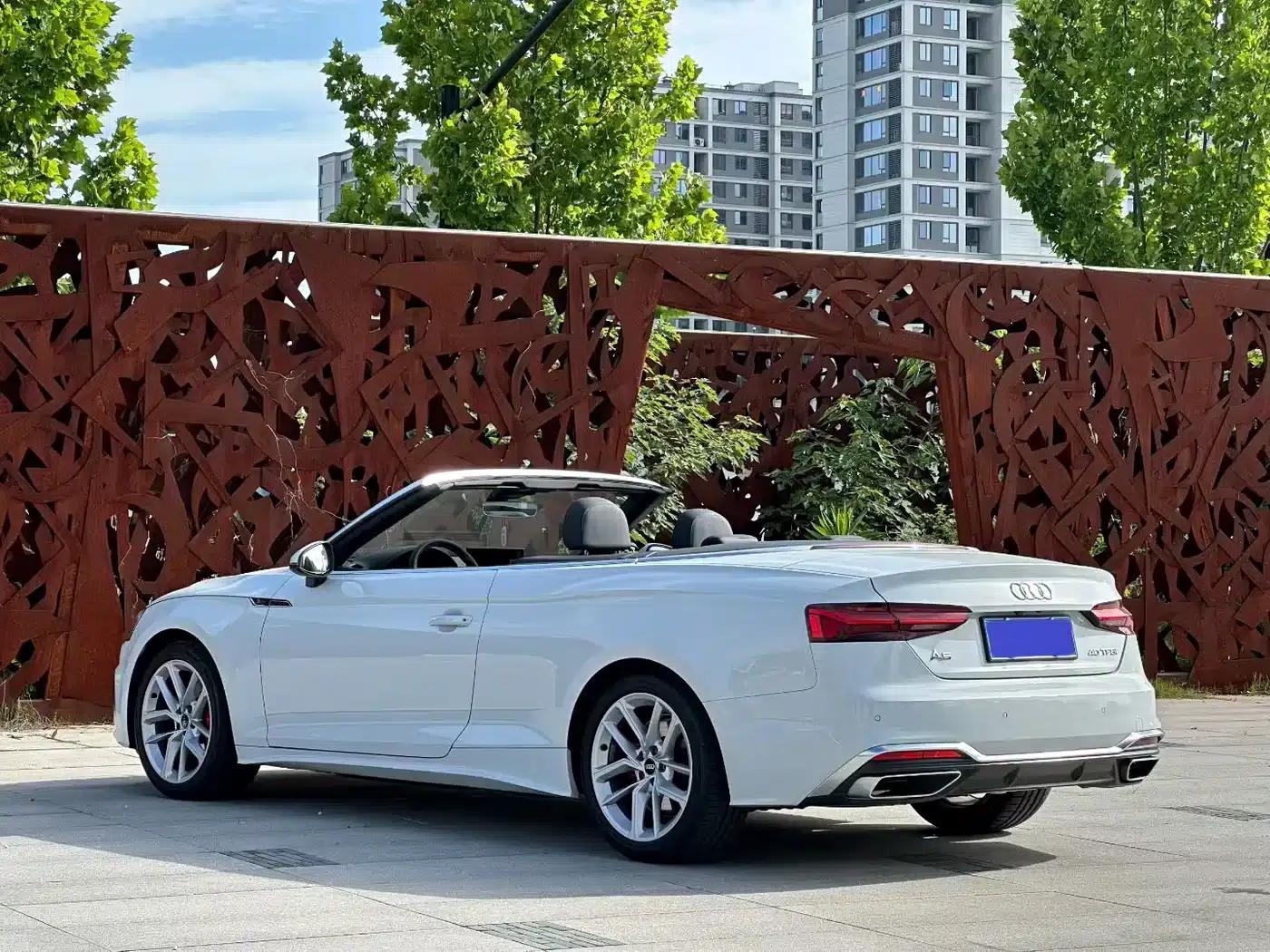 2024 Audi A5 Imported Coupe 40 TFSI Fashionable and Dynamic Model — миниатюра 6