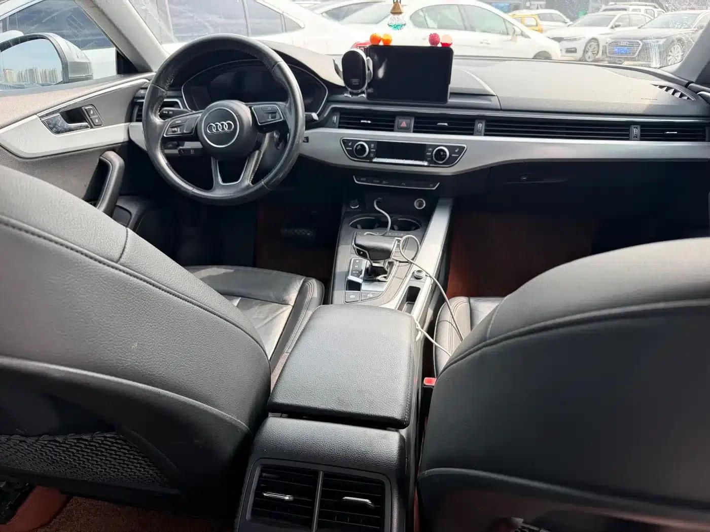 2017 Audi A5 Imported Coupe 40 TFSI Fashion Edition — миниатюра 8