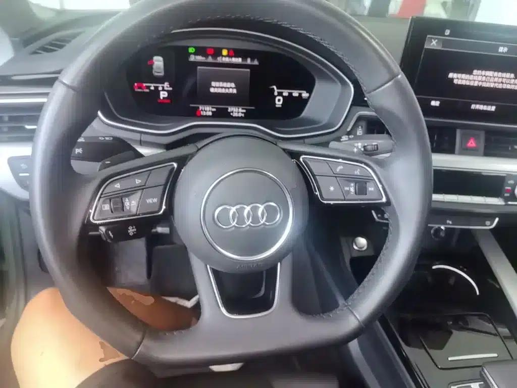 2022 Audi A5 Sportback 40 TFSI (Imported) - Fashionable and Dynamic Model — миниатюра 11