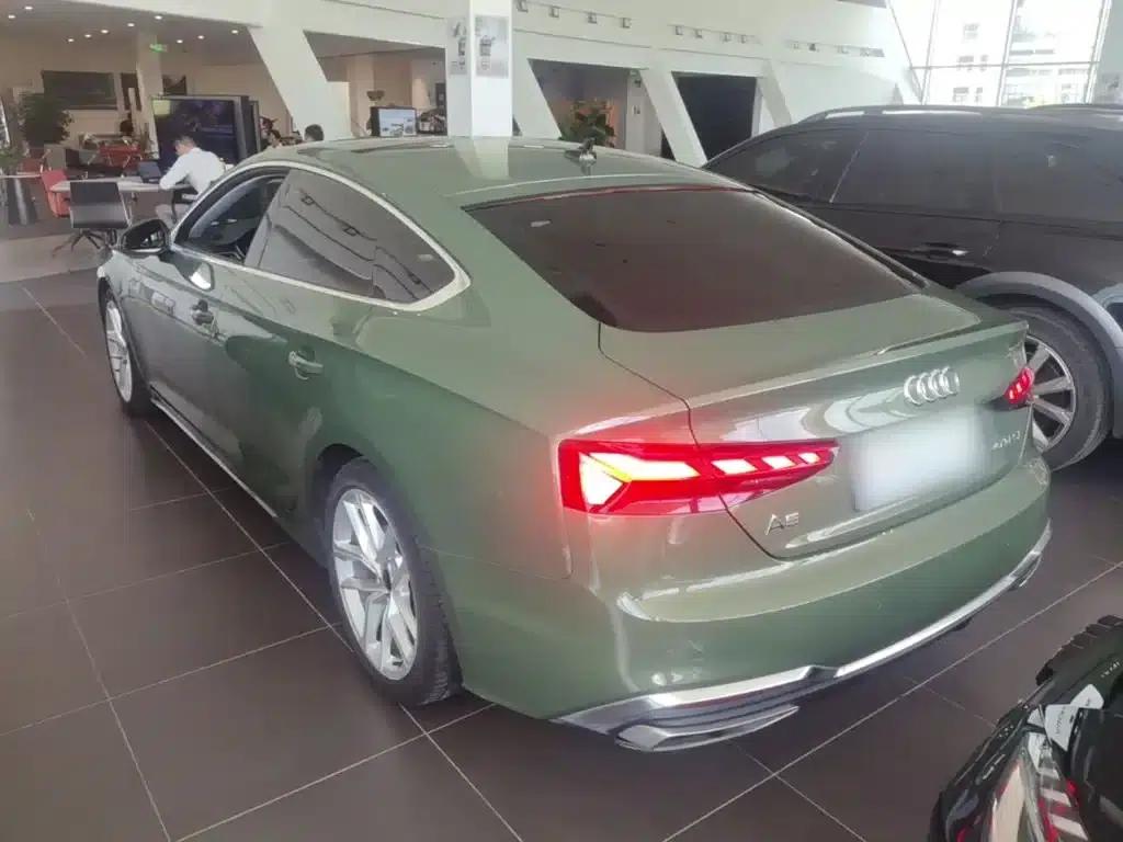 2022 Audi A5 Sportback 40 TFSI (Imported) - Fashionable and Dynamic Model — миниатюра 5