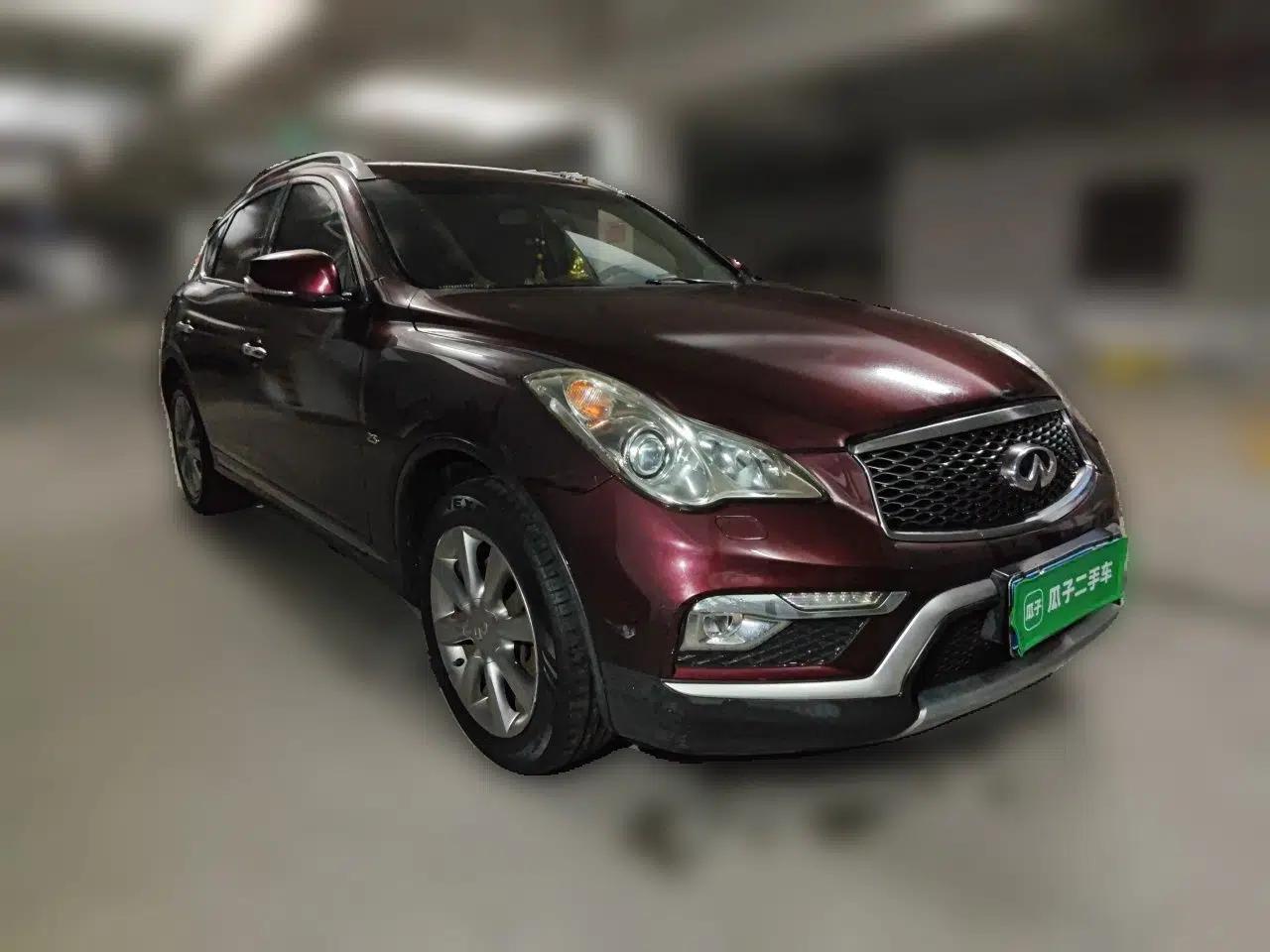 Infiniti QX50 2015 2.5L Enjoyment Edition — миниатюра 3