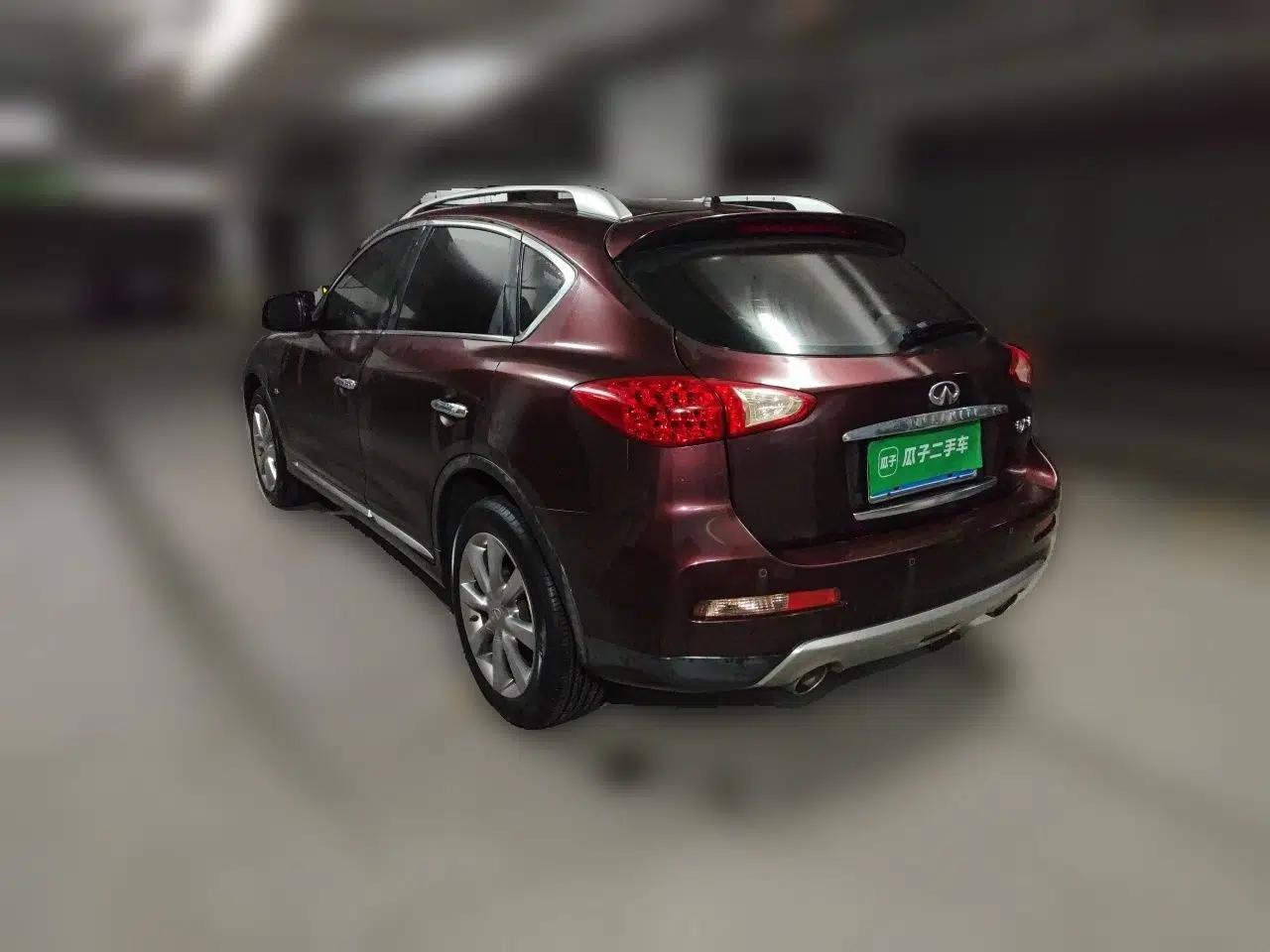 Infiniti QX50 2015 2.5L Enjoyment Edition — миниатюра 4