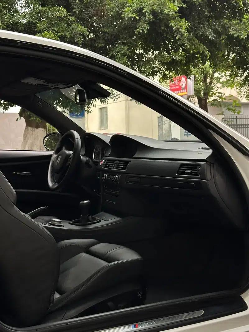 BMW M3 2009 4.0L Manual 4WD 4-Seater Parallel Import — миниатюра 6