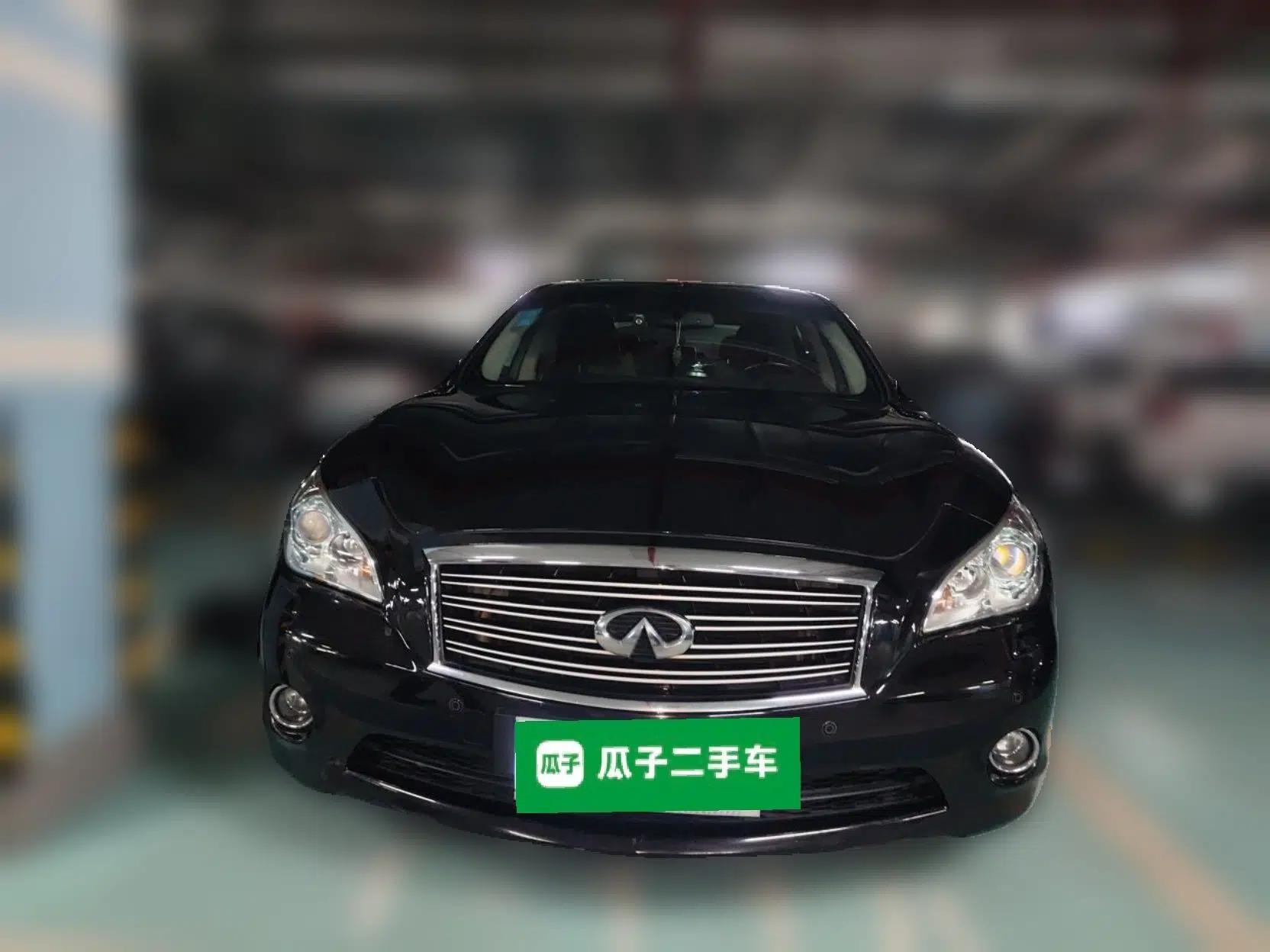 Infiniti Q70 2013 Q70L 2.5L Comfort Edition — миниатюра 2