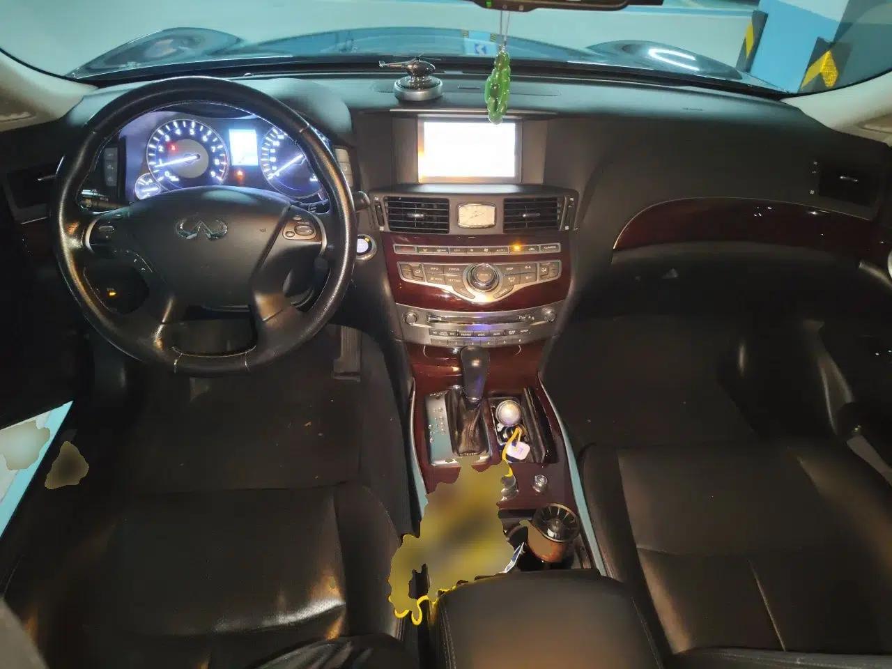 Infiniti Q70 2013 Q70L 2.5L Comfort Edition — миниатюра 9