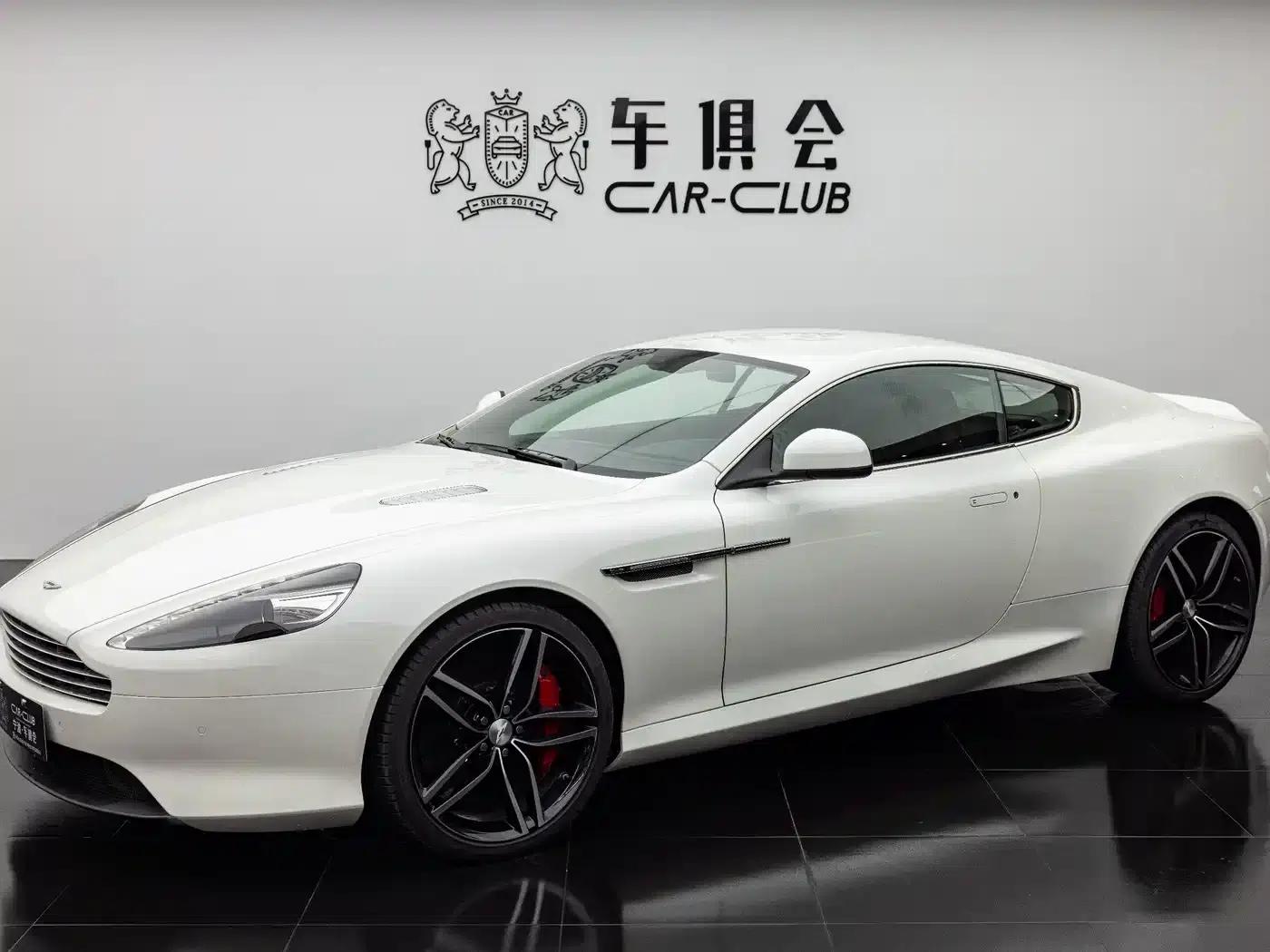 Aston Martin DB9 2013 6.0L Coupe — миниатюра 1