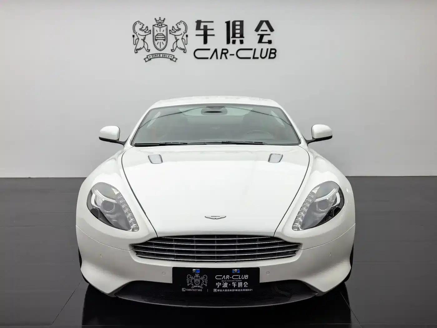 Aston Martin DB9 2013 6.0L Coupe — миниатюра 2