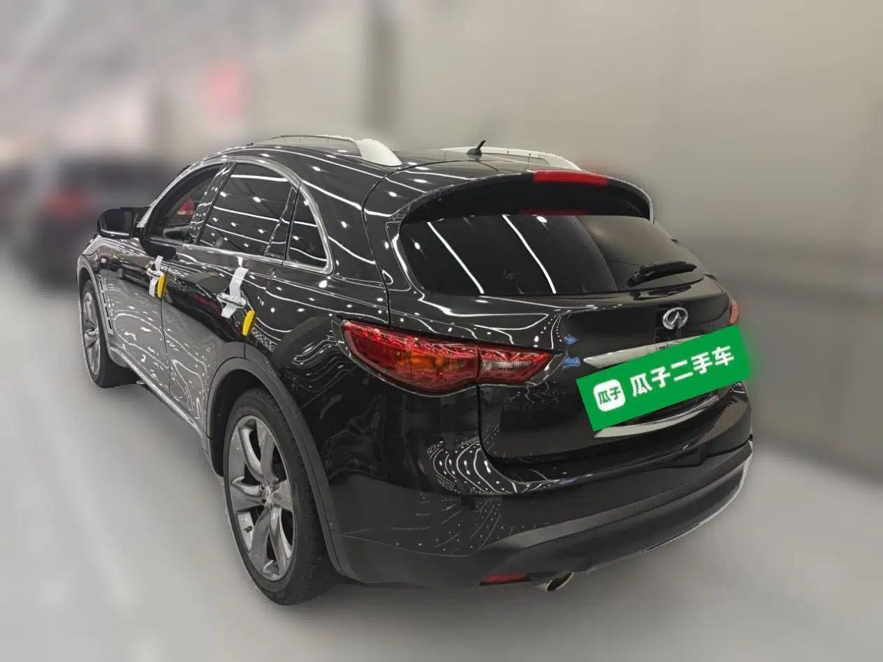 Infiniti QX70 2013 3.7L Standard Edition — миниатюра 4