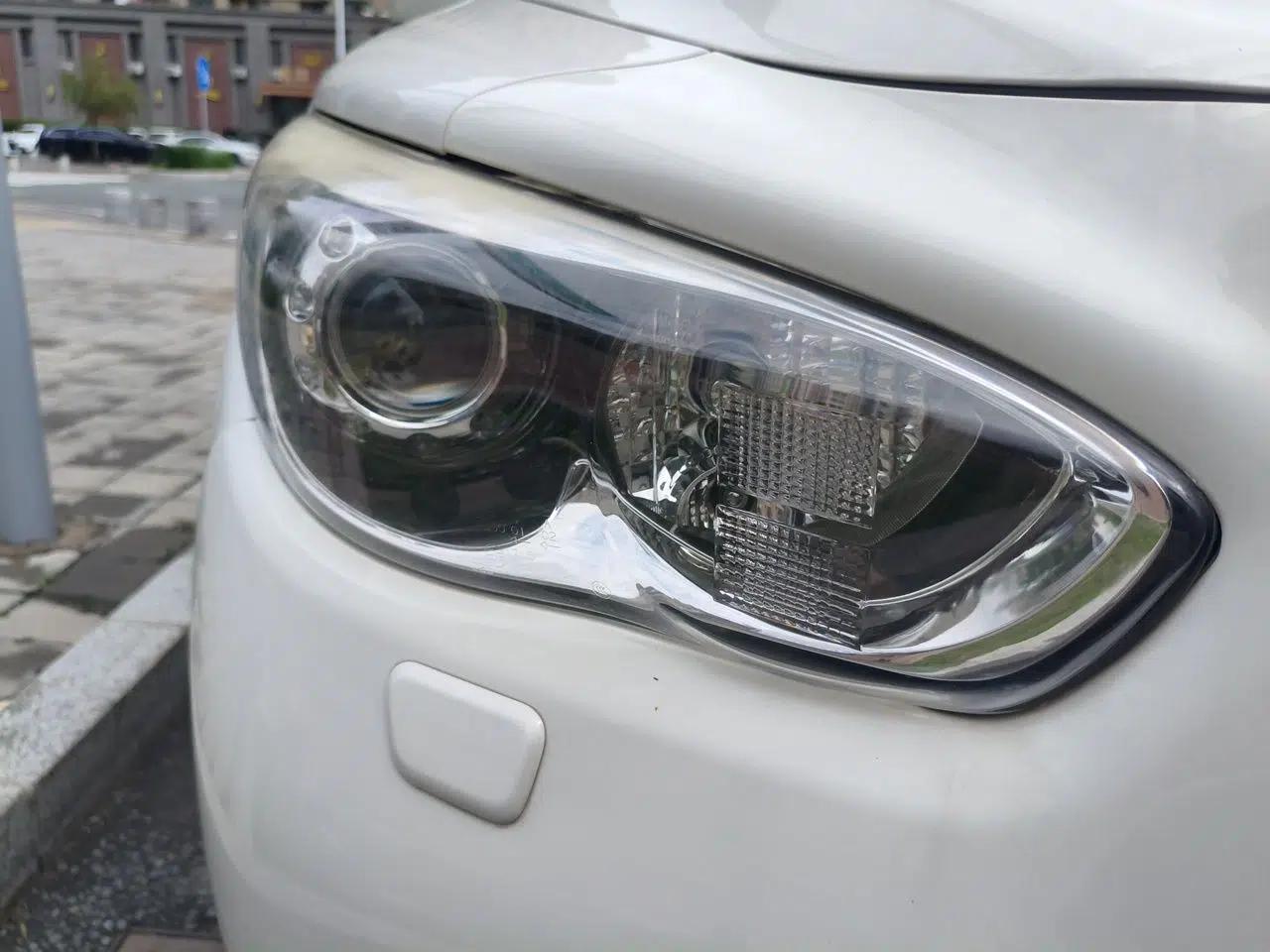 Infiniti JX 2013 JX35 Two-Wheel-Drive Excellence Edition — миниатюра 7