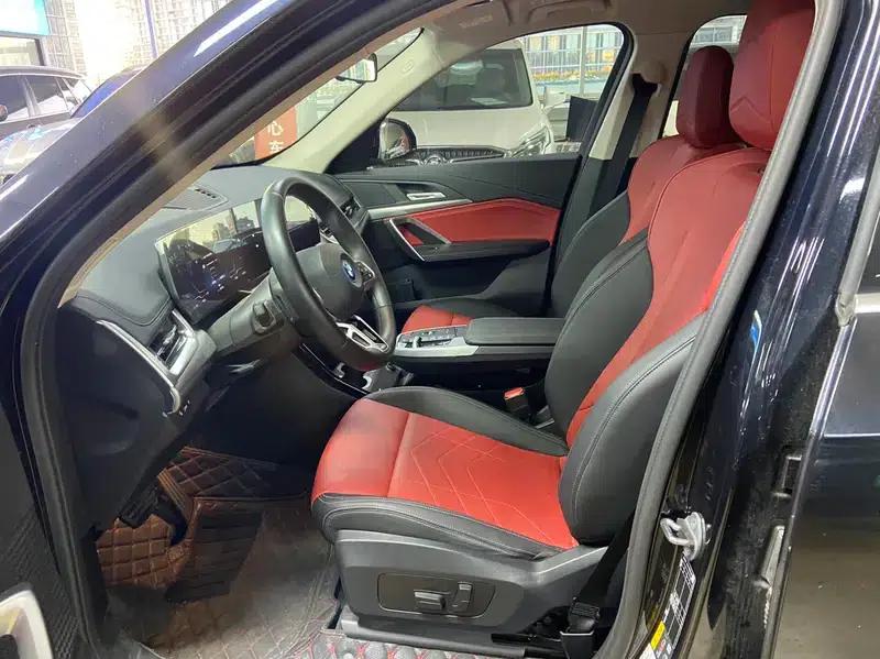 2024 BMW iX1 eDrive25L M Sport Package — миниатюра 12