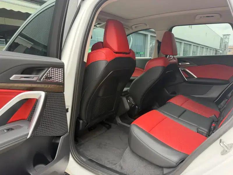 BMW iX1 2023 xDrive30L Base Model — миниатюра 16