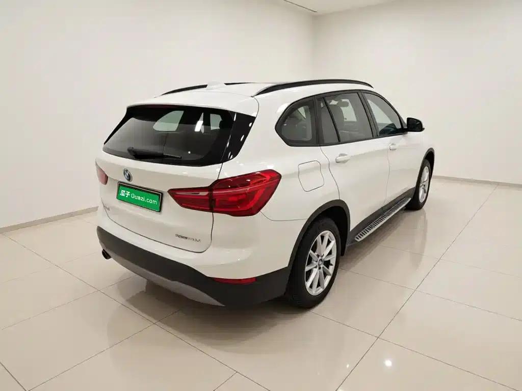 BMW X1 2019 sDrive18Li Fashion Edition — миниатюра 4