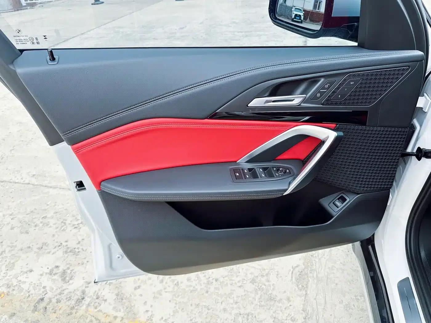 2023 BMW X1 sDrive20Li X Design Package — миниатюра 17