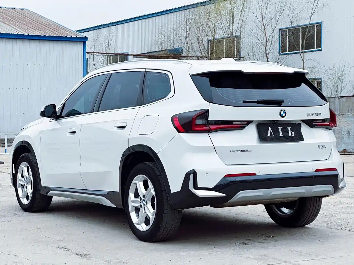 2023 BMW X1 sDrive20Li X Design Package — миниатюра 20