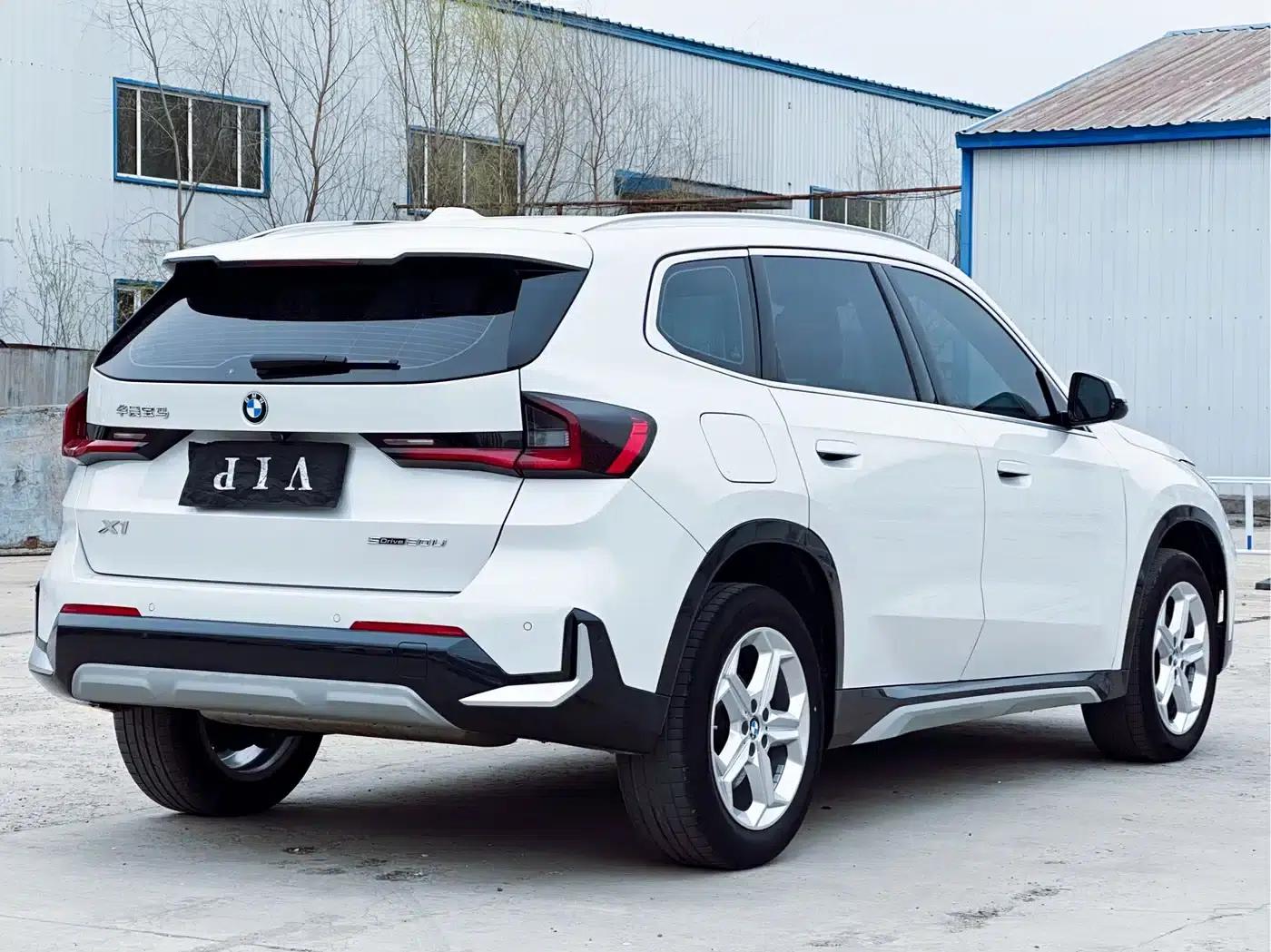 2023 BMW X1 sDrive20Li X Design Package — миниатюра 3
