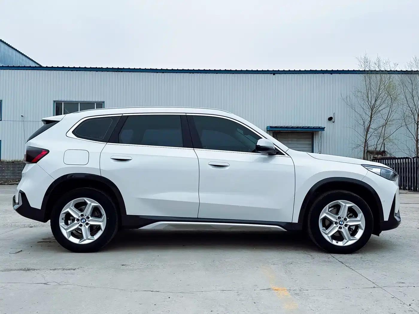 2023 BMW X1 sDrive20Li X Design Package — миниатюра 5