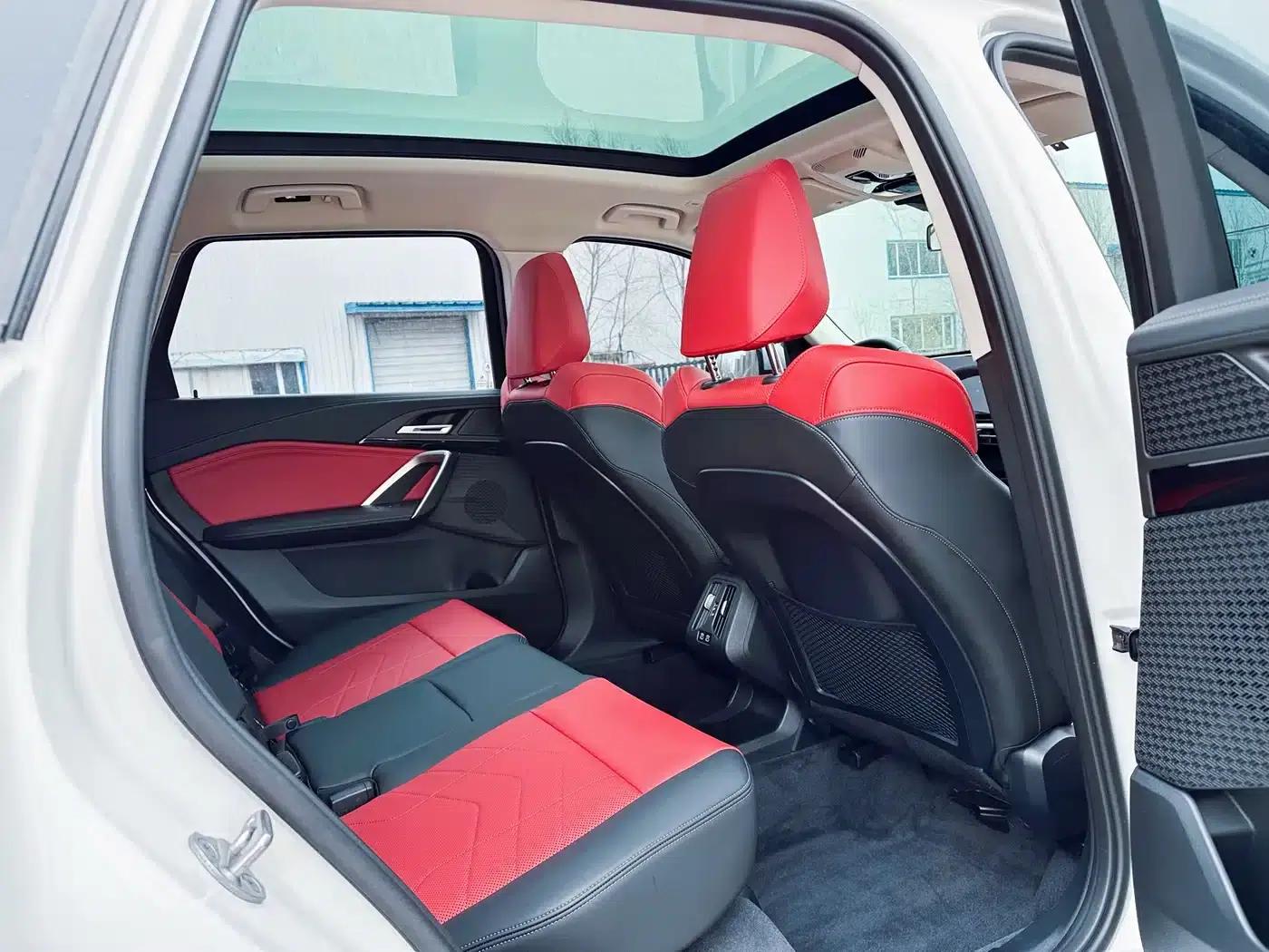 2023 BMW X1 sDrive20Li X Design Package — миниатюра 10