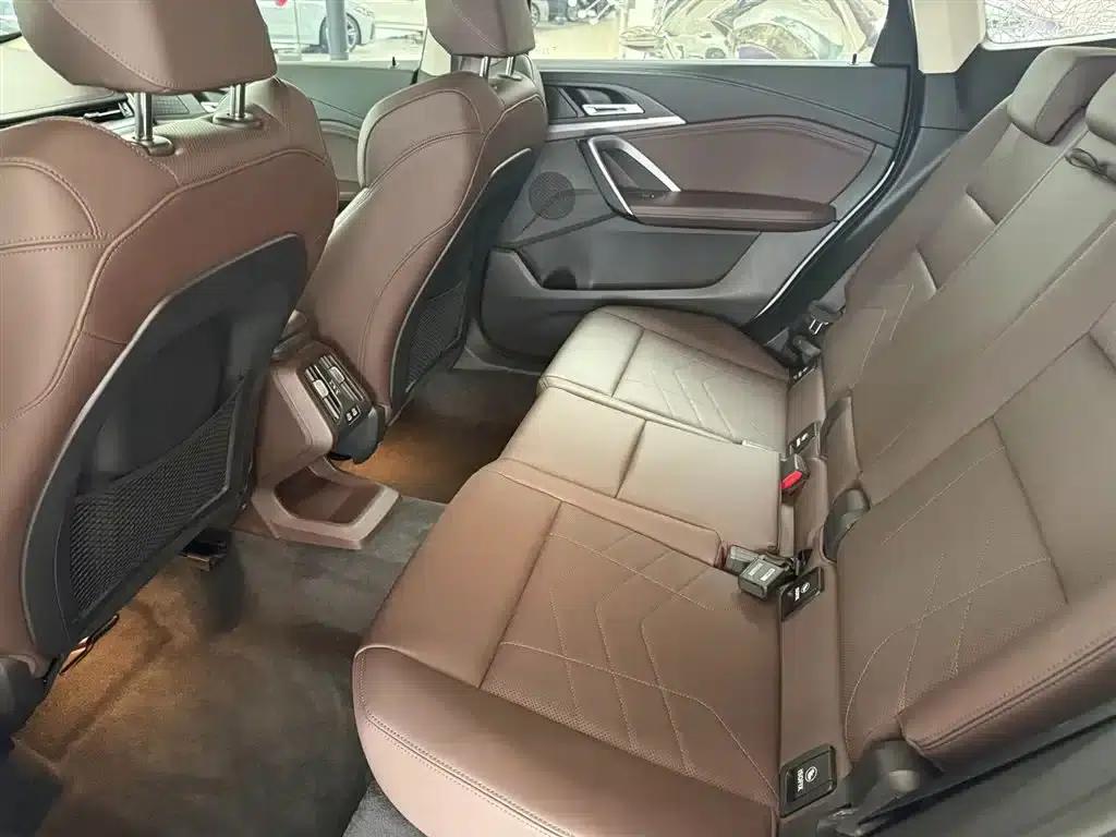 2024 BMW X1 sDrive25Li M Sport Package — миниатюра 9