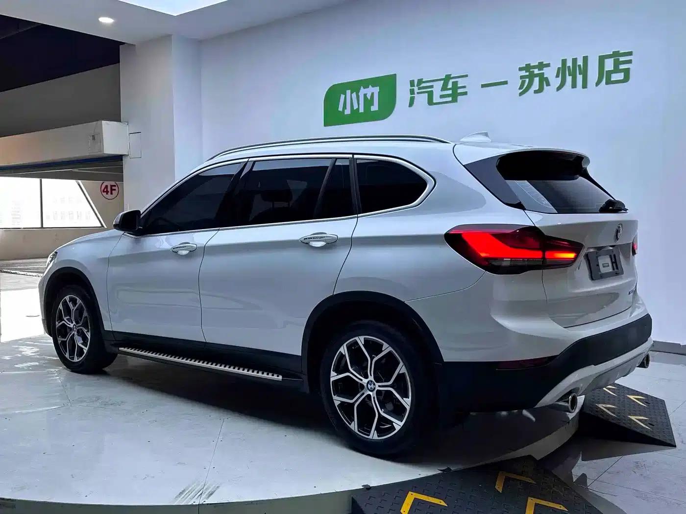 BMW X1 2022 sDrive20Li Premium — миниатюра 4