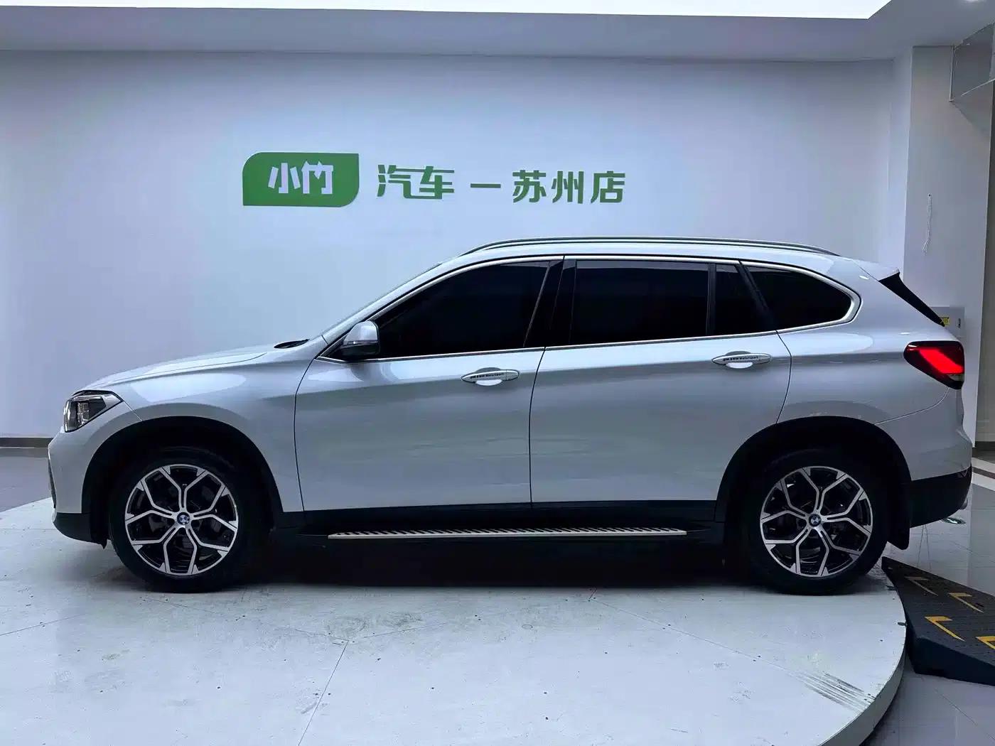 BMW X1 2022 sDrive20Li Premium — миниатюра 7