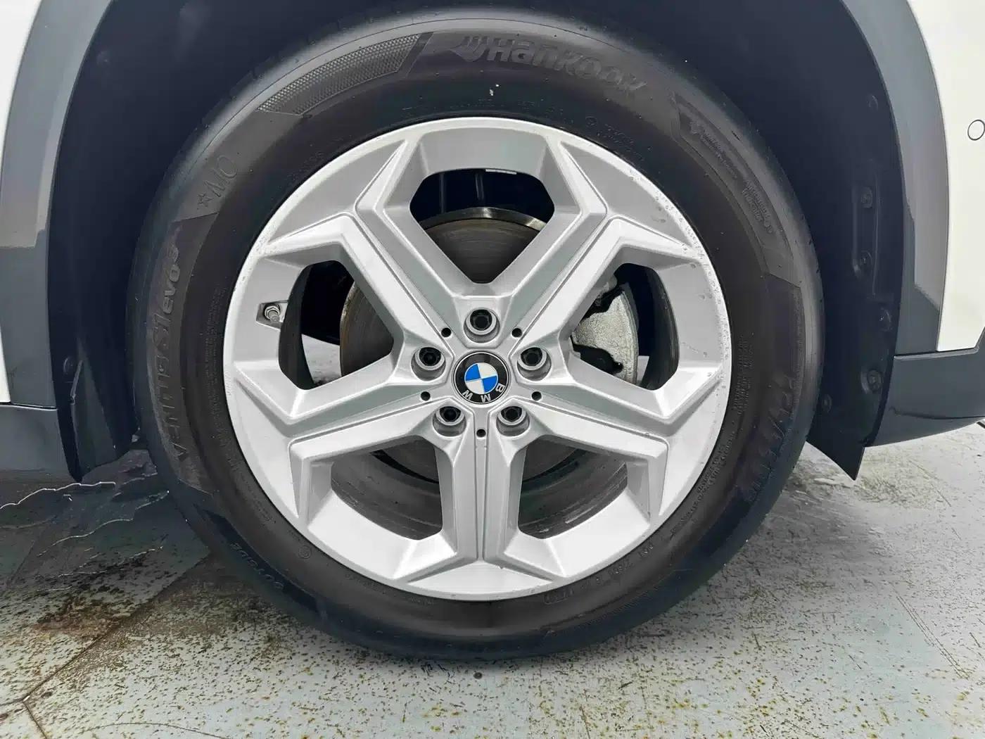 2023 BMW X1 sDrive20Li X Design Package — миниатюра 8