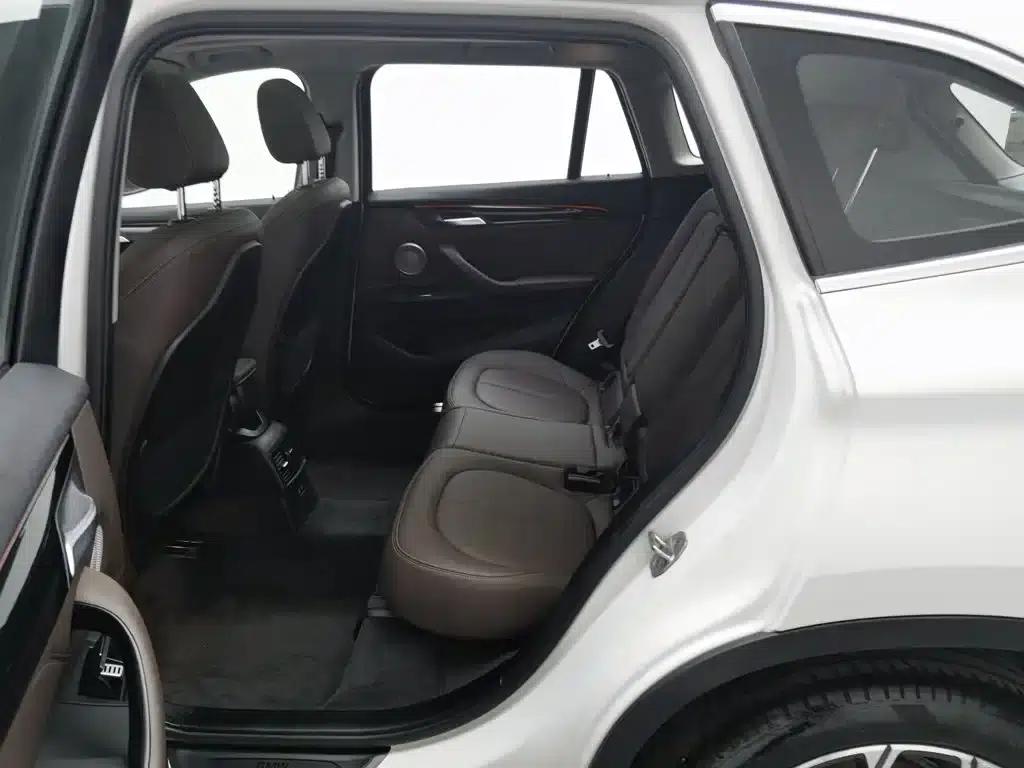 BMW X1 2021 sDrive20Li Premium — миниатюра 15