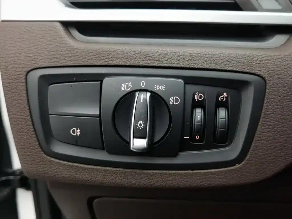 BMW X1 2021 sDrive20Li Premium — миниатюра 21