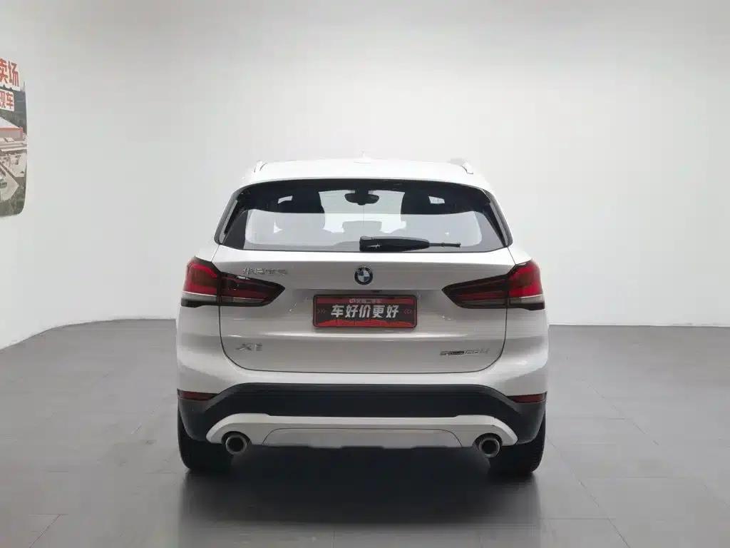 BMW X1 2021 sDrive20Li Premium — миниатюра 4