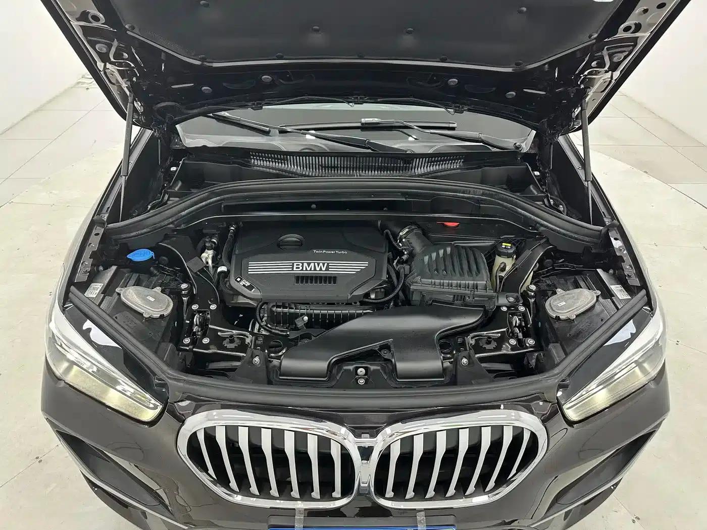 BMW X1 2022 sDrive20Li Fashion Edition — миниатюра 18