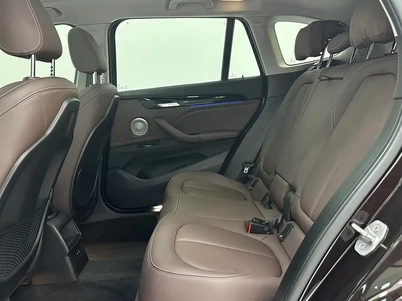 BMW X1 2022 sDrive20Li Fashion Edition — миниатюра 7